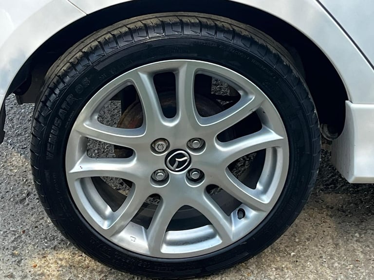 2013 Mazda Mazda2 1.3 Venture Edition 5dr HATCHBACK PETROL Manual