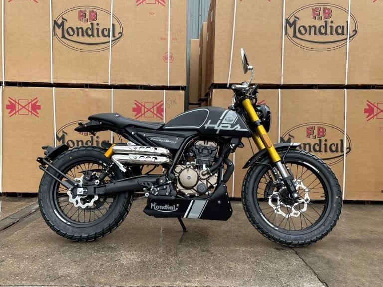 FB Mondial HPS 125cc Cafe Racer Suzuki GSXR 125 Honda Z 125 MA CBF 125 M Yama...