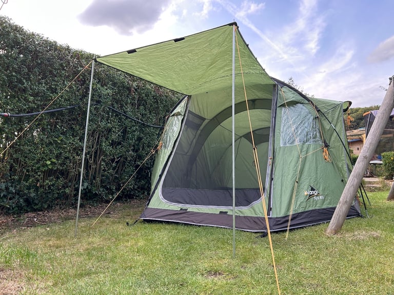 Vango Tigris 400 - 4 person tent