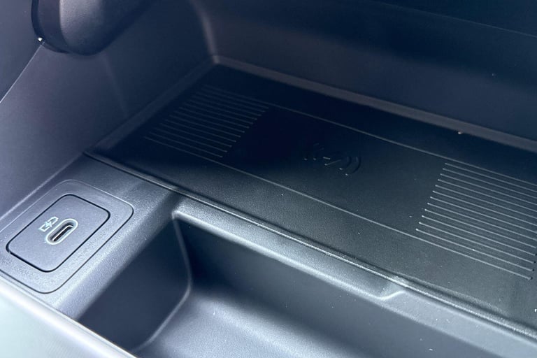 2025 Land Rover Range Rover Evoque 2.0 D200 Dynamic SE 5dr Auto ESTATE DIESEL Automatic