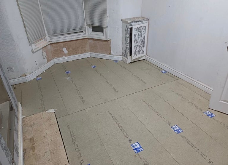 Modern 3-Bedroom House | Fully Fitted Kitchen | Parking | Garden | Belmont Avenue, Blackpool - FY1