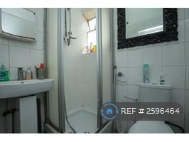 1 bedroom in Kingston Upon Thames, Kingston Upon Thames, KT1 (#2596464)