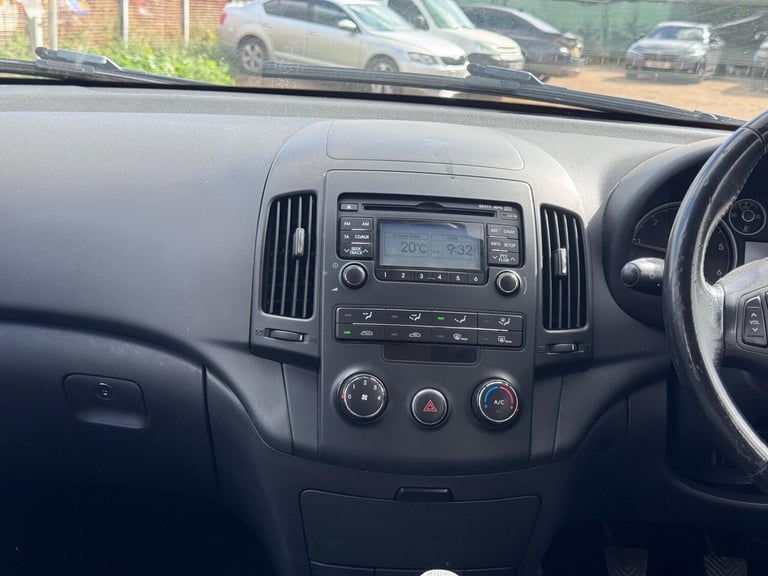 2010 Hyundai i30 1.6 CRDi Comfort Euro 4 5dr HATCHBACK Diesel Manual
