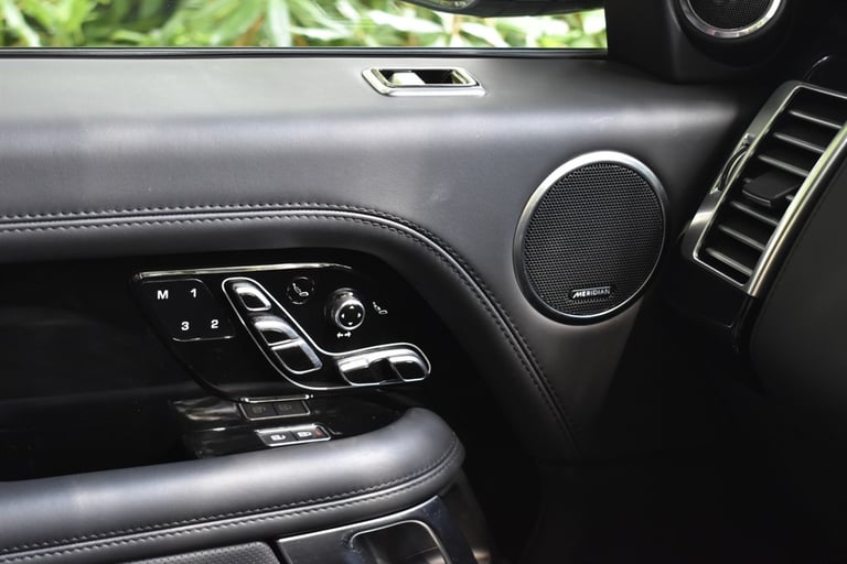 2021 Land Rover Range Rover V8 SVAUTOBIOGRAPHY DYNAMIC+REAR ENTERTAINMENT! Estate Petrol Automatic