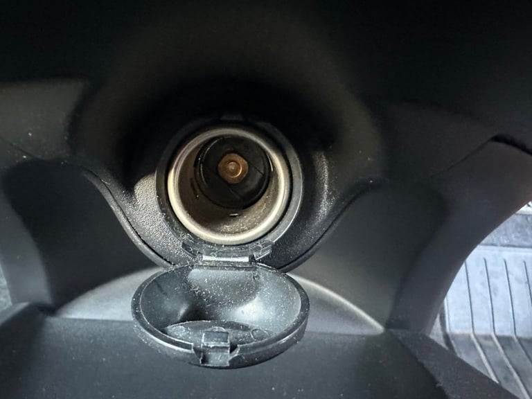 2011 Toyota IQ 1.0 VVT-i 2 3dr HATCHBACK PETROL Manual