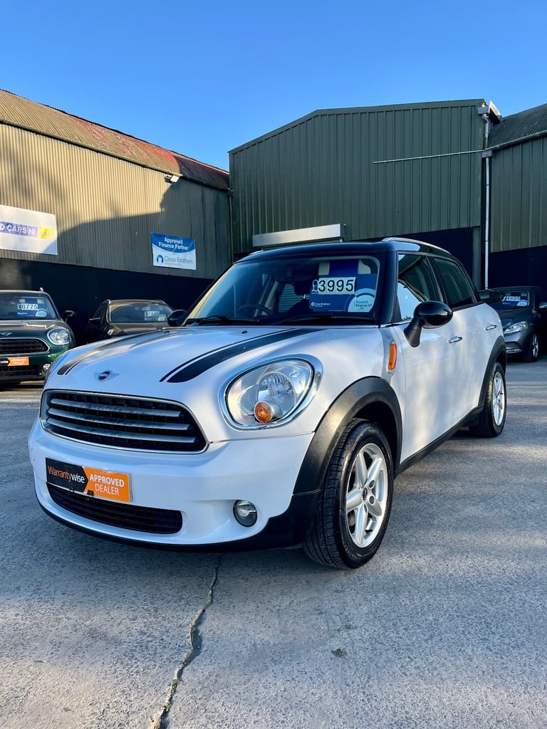 2012 Mini Countryman - Finance available & 3 months warranty included!