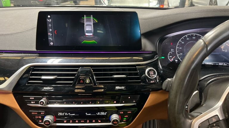 BMW 5 SERIES 3.0 530d M Sport Saloon 4dr Diesel Auto Euro 6 (s/s) (265 ps)