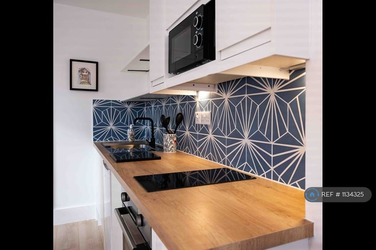 Studio flat in Albert Terrace, Middlesbrough, TS1 (#1134325)