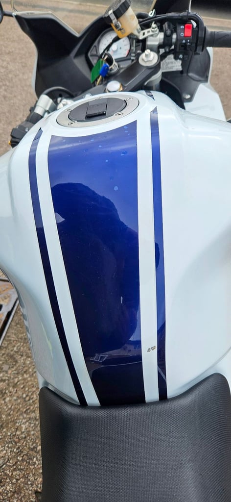 Suzuki, SV, 2011, 645 (cc)