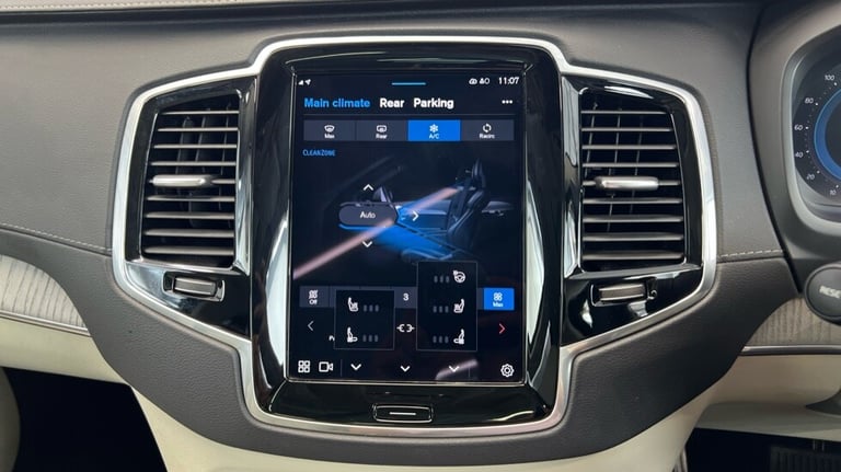 2024 Volvo XC90 2.0 B5P [250] Ultra Dark 5dr AWD Geartronic ESTATE PETROL Automatic