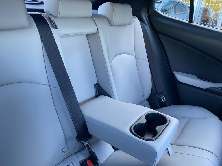 2025 Lexus UX 300e 150kW 72.8 kWh Premium Plus 5dr E-CVT SUV Electric Automatic
