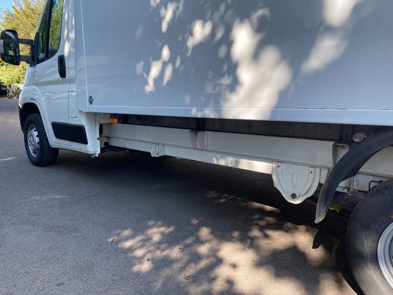 2020 Peugeot Boxer 2.2 BlueHDi 335 Built for Business L4 Euro 6 (s/s) 3dr CHASSIS CAB Diesel Manual