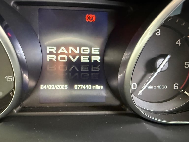 LAND ROVER RANGE ROVER EVOQUE 2.2 eD4 Pure 2012