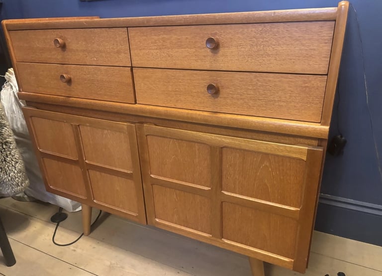 Nathon - mid century - side cabinet 