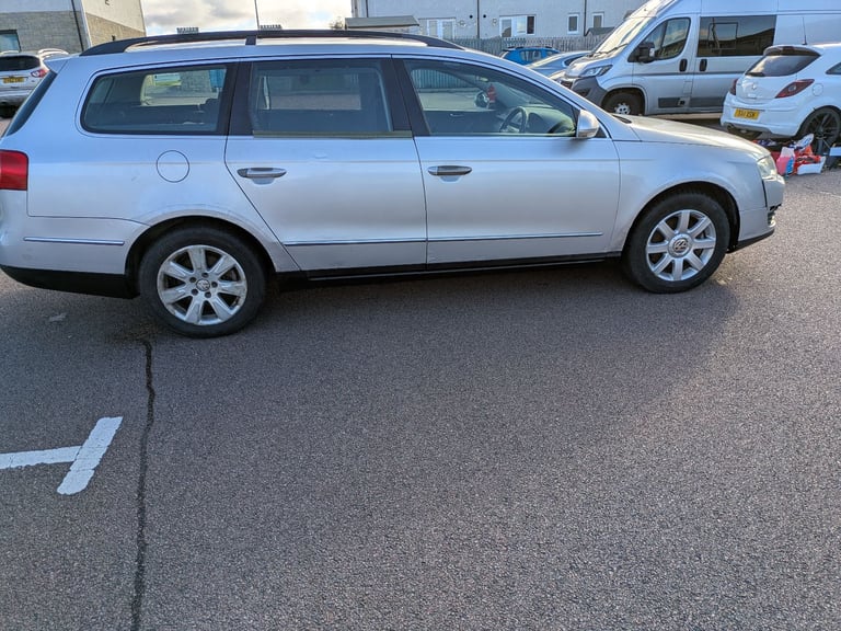Volkswagen, PASSAT, Estate, 2005, Manual, 1896 (cc), 5 doors
