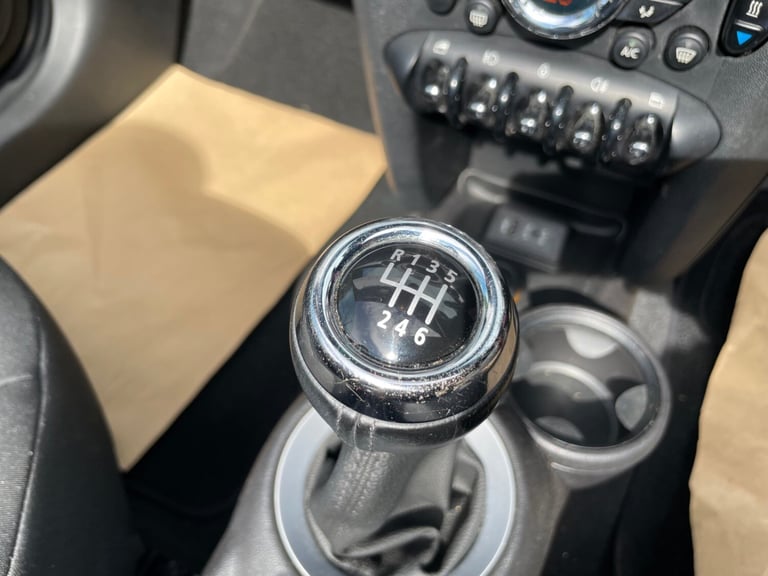 2015 MINI Roadster 1.6 Cooper 2dr CONVERTIBLE Petrol Manual