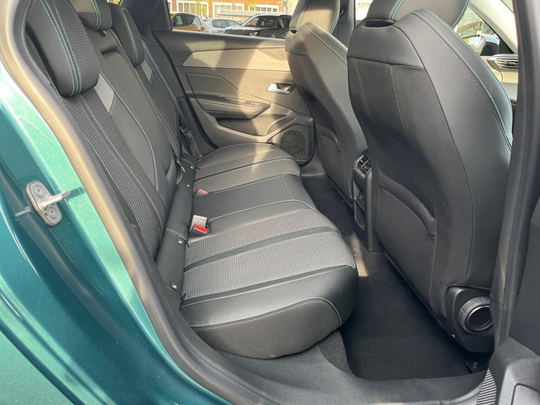 2024 Peugeot 308 SW 1.2 PureTech Allure Estate 5dr Petrol EAT Euro 6 (s/s) (130 ps) ESTATE Petrol...