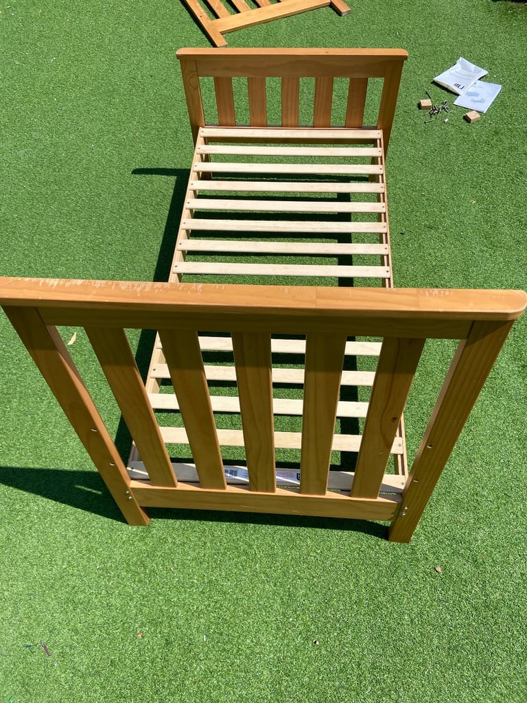 Mothercare Jamestown Cot Bed
