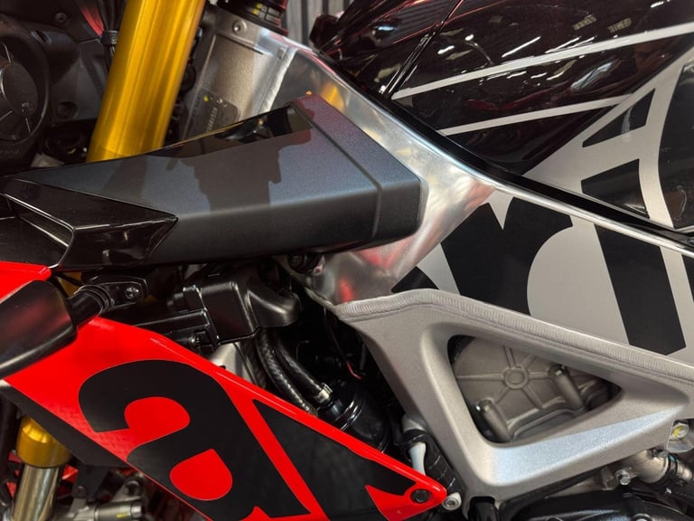 2020 Aprilia Tuono 1100 V4 1100 Factory Euro 4