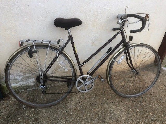 image for Classic traditional lady's racing / sports bike. Dawes.