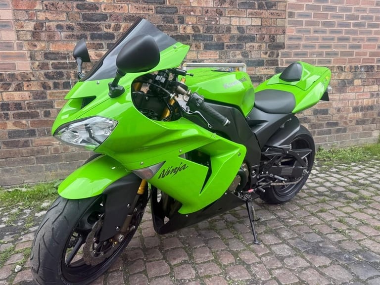 Kawasaki Ninja ZX-10R ZX10R ZX10-R, C1H, 2004, Clean, Akrapovic FSH, delivery,