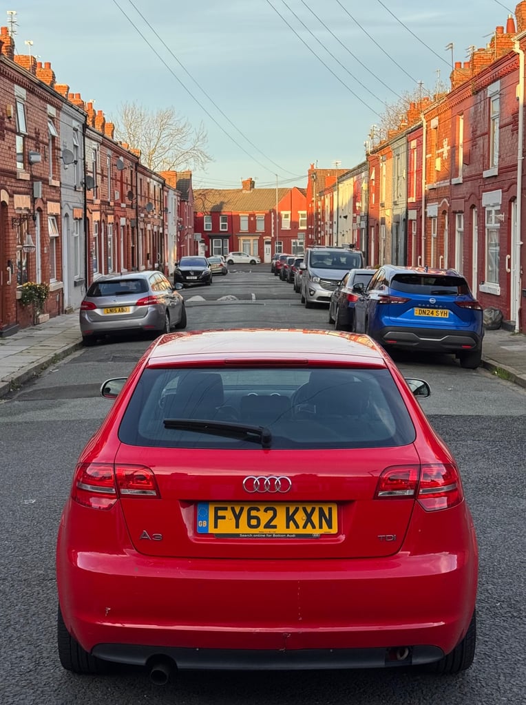 Audi, A3, Hatchback, 2012, Manual, 1598 (cc), 5 doors