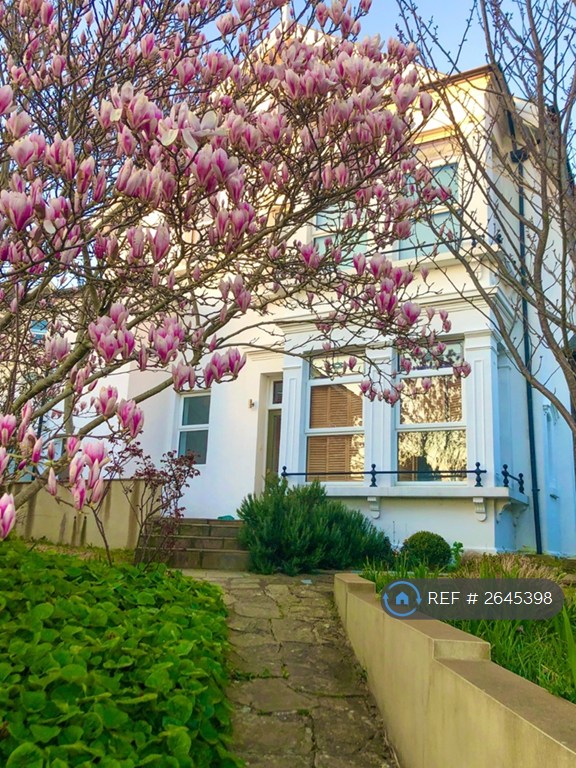 5 bedroom house in Quarry Road, Hastings, TN34 (5 bed) (#2645398)