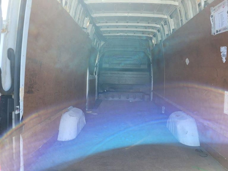  2018 ON 18 PLATE MERCEDES-BENZ SPRINTER 311CDI RWD L3H2 4 METER DIESEL VAN ULEZ