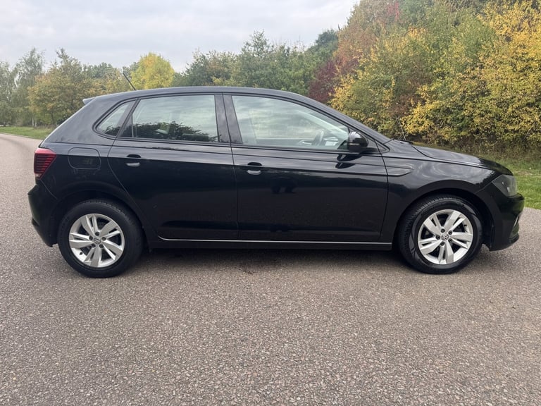 VOLKSWAGEN POLO 1.0 SE 2018