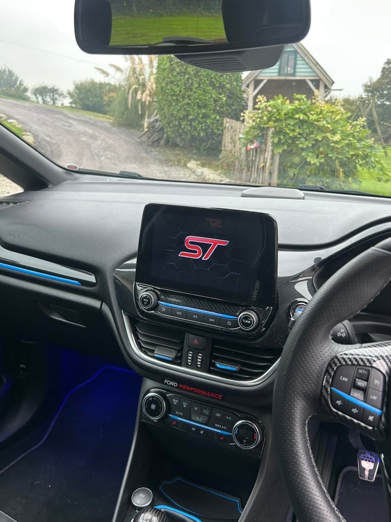 Ford, FIESTA, Hatchback, 2018, Manual, 1498 (cc), 3 doors