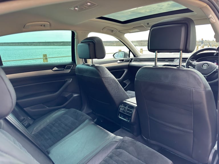 2018 Volkswagen Passat GT - New Years MOT - Full Service History - 2 Keys - ULEZ Compliant