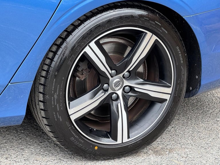 2018 Volvo S90 2.0 D5 PowerPulse R-Design Auto AWD Euro 6 (s/s) 4dr SALOON Diesel Automatic