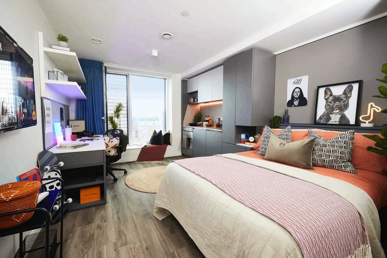 Premium Studio Room - Vita Student Circle Square Manchester - Available Now