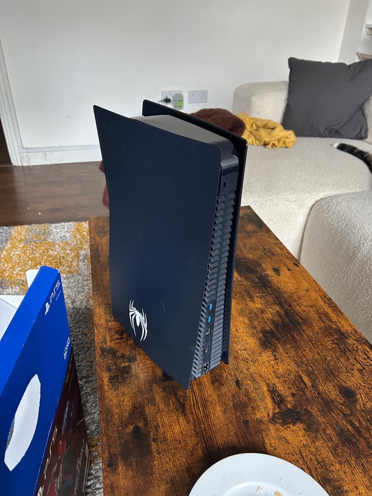 Playstation 5 - Spiderman 2 Limited Edition Console