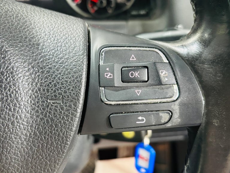 2012 Volkswagen Tiguan 2.0 TDI BlueMotion Tech SE DSG 4WD Euro 5 (s/s) 5dr ESTATE Diesel Automatic