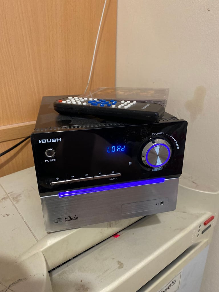 Bush CD Player in MINT condition - no speakers