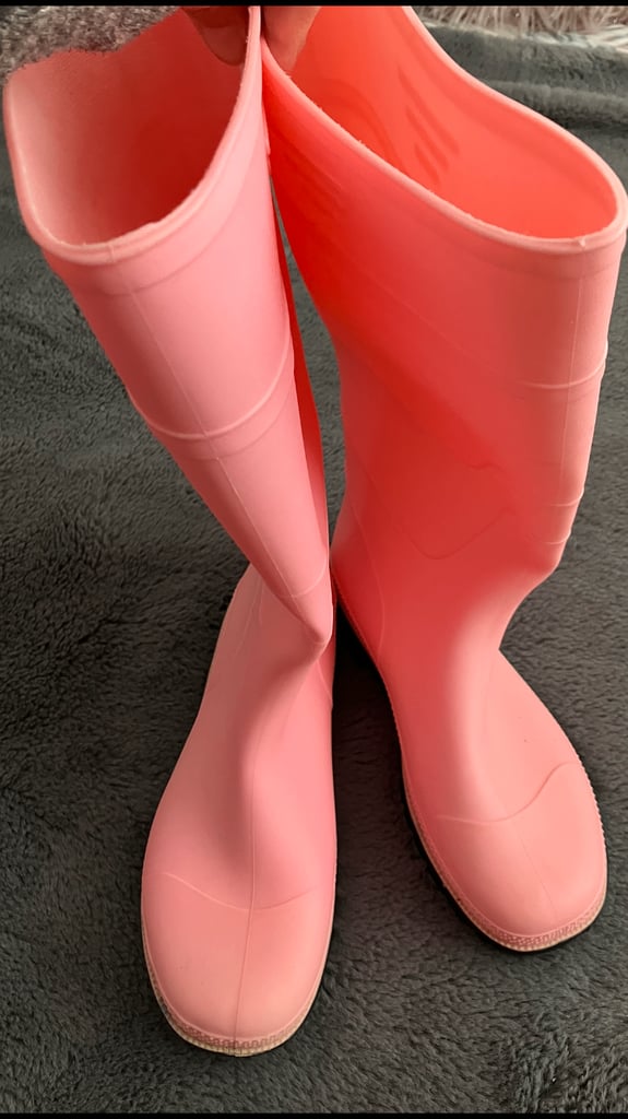 Ladies Pink Wellington Boots size 6