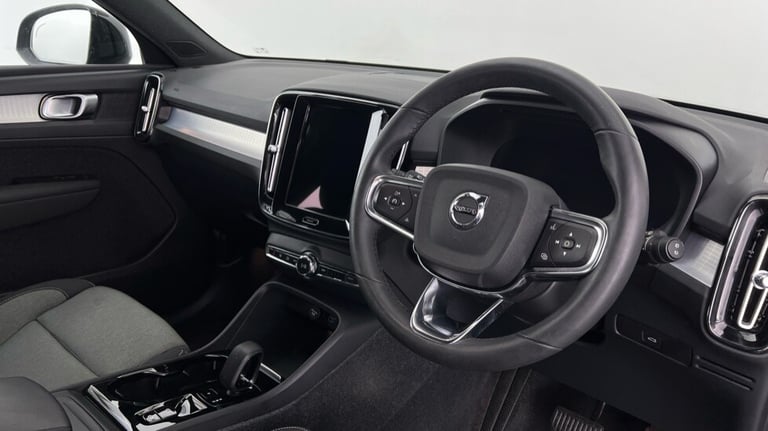 2022 Volvo XC40 Plus, B3 mild hybrid, Petrol, Dark Estate Petrol Automatic