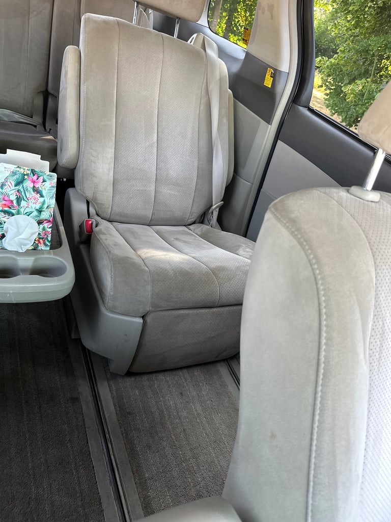 Toyota, 2010, 2360 (cc)