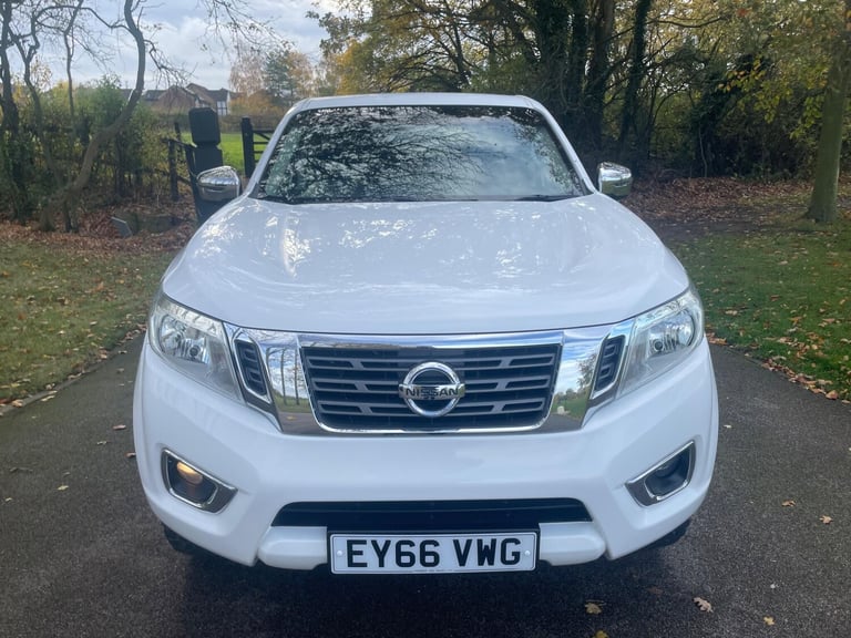 2016 Nissan Navara 2.3 dCi Acenta+ 4WD Euro 6 (s/s) 4dr PICK UP Diesel Manual
