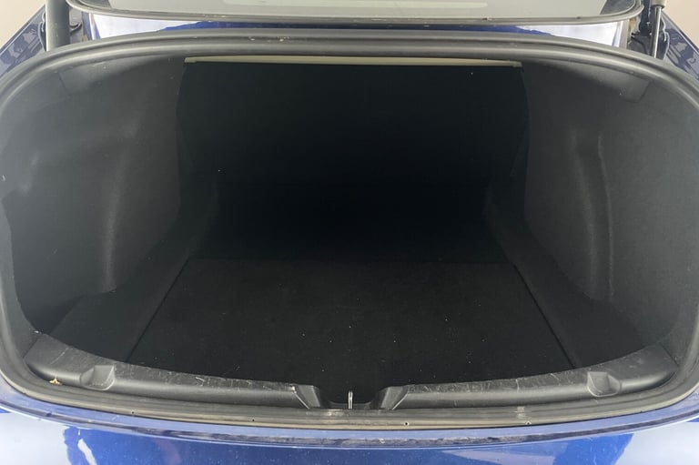  Tesla Model 3 dual Motor Long Range Saloon 4dr Electric Auto 4wde 346 Ps