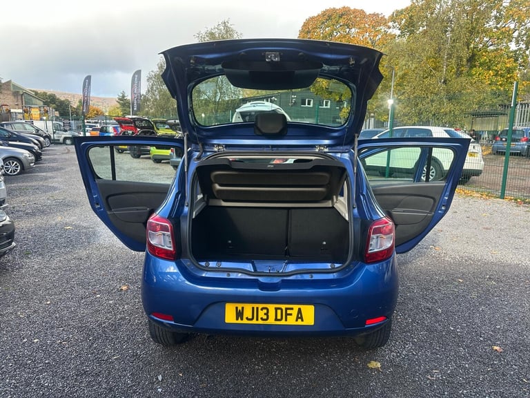 2013 Dacia Sandero 0.9 TCe Laureate Euro 5 5dr HATCHBACK Petrol Manual