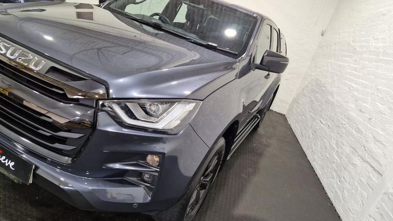 2023 Isuzu D-Max 1.9 V-Cross Double Cab 4x4 Auto Automatic Pick Up Diesel Automatic