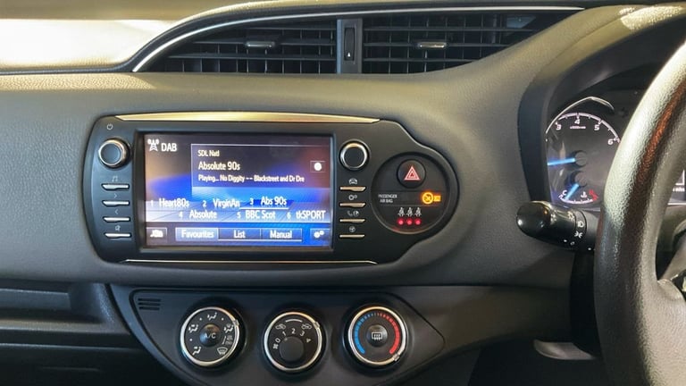 2019 Toyota Yaris 1.5 VVT-i Icon Hatchback 5dr Petrol Manual Euro 6 (111 ps) Hatchback Petrol Manual