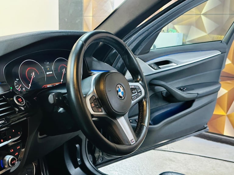 2019 BMW 5 Series 2.0 530e 9.2kWh M Sport Auto Euro 6 (s/s) 4dr SALOON Petrol/Electric Hybrid Aut...