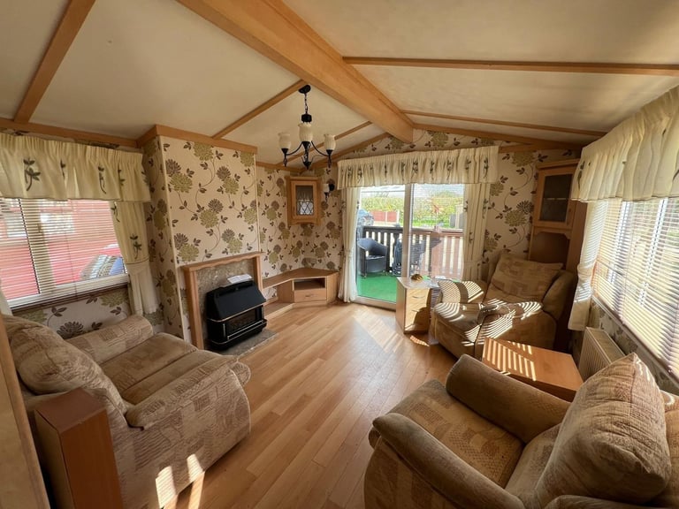 Static Caravan For Sale Pine Log 40ftx12ft, 2 Bedroom Cabin