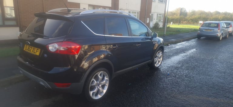 Ford, KUGA, Estate, 2012, Manual, 1997 (cc), 5 doors