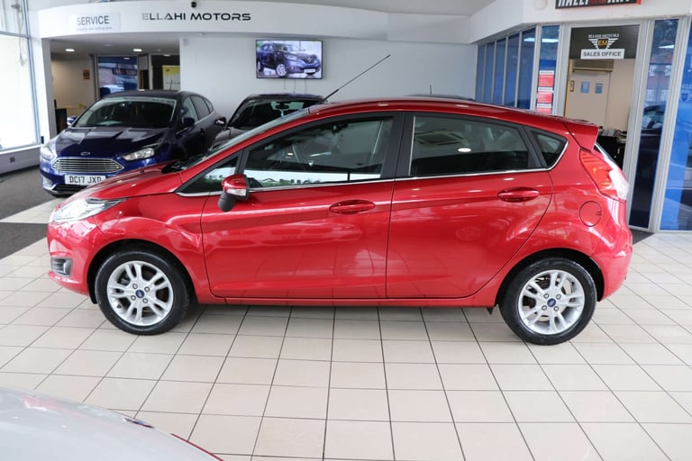 2016 Ford Fiesta 1.0 EcoBoost Zetec 5dr HATCHBACK PETROL Manual