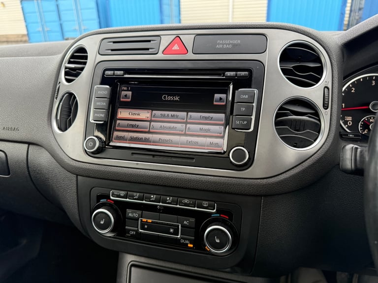 2011 Volkswagen Tiguan 2.0 TDi Match 5dr DSG Automatic 4Motion 4WD 4x4 Diesel ESTATE Diesel Autom...