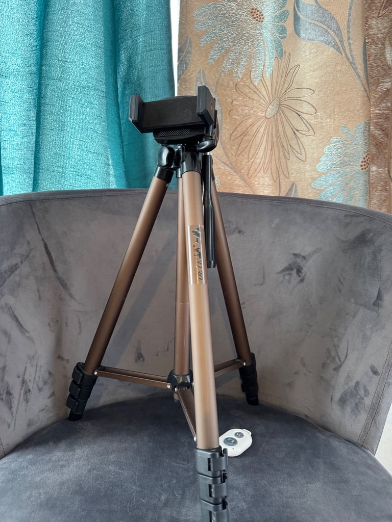 Tripod for phone, camera